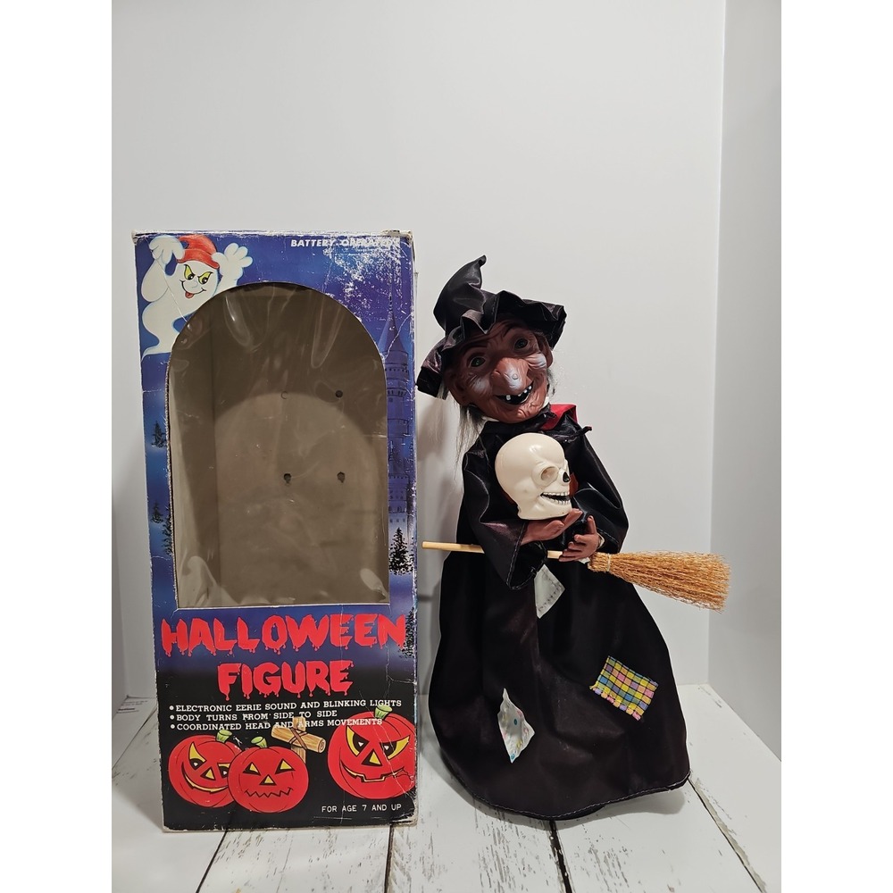 Vintage 1988 Funny Toys Halloween Animated Witch Lights Sound Motion With Box
